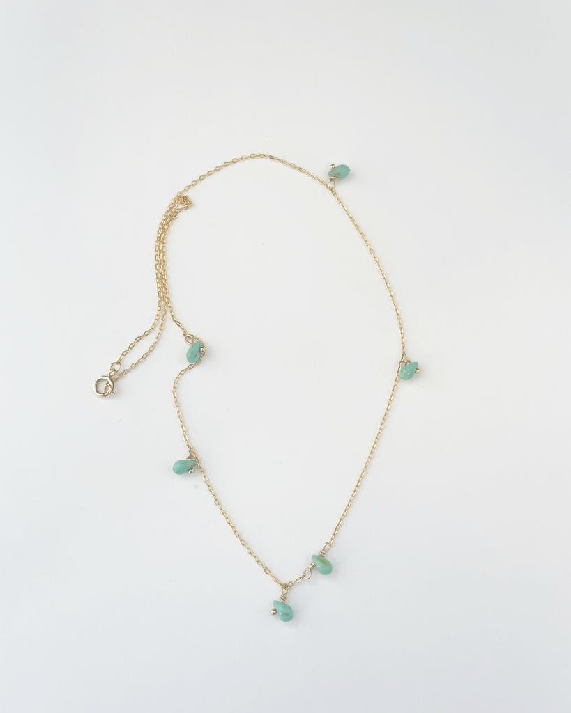 Turquoise accent shorty necklace